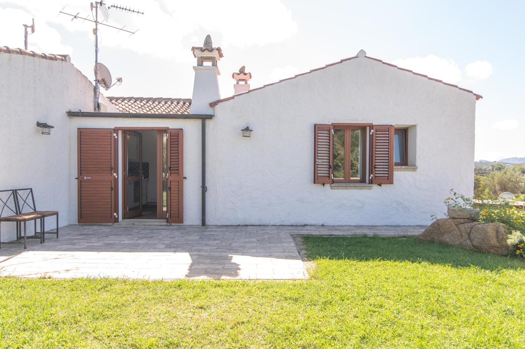 Susy House Villa Baja Sardinia Exterior photo